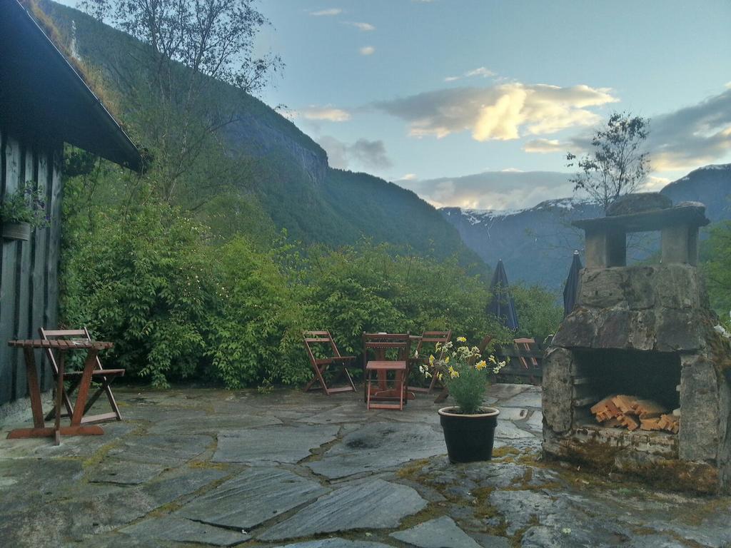 Vassbakken Kro Og Camping Скьолден Экстерьер фото